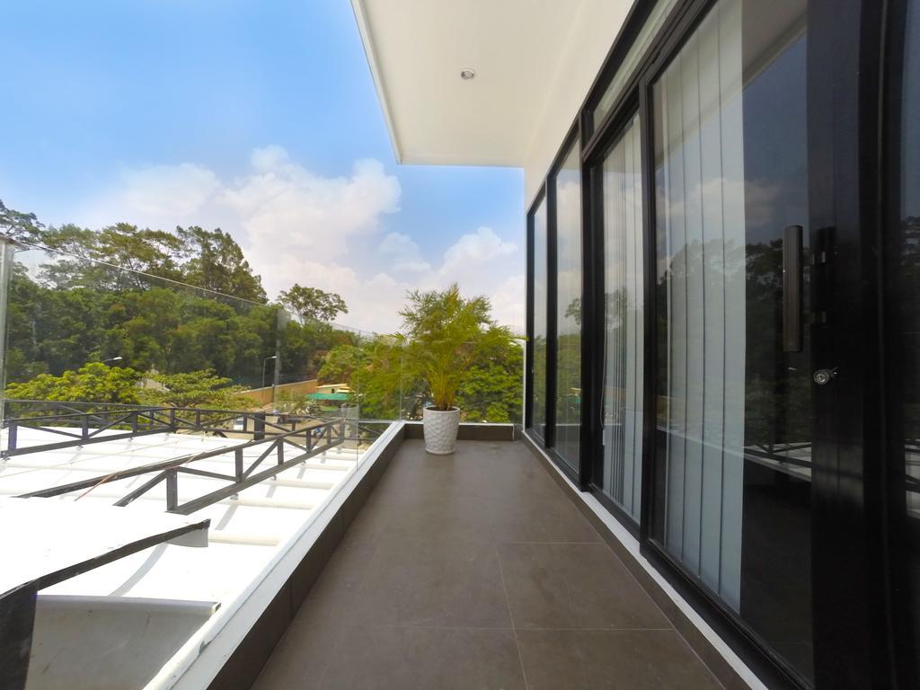 Aura Thematic Hostel Phnom Penh Rom bilde