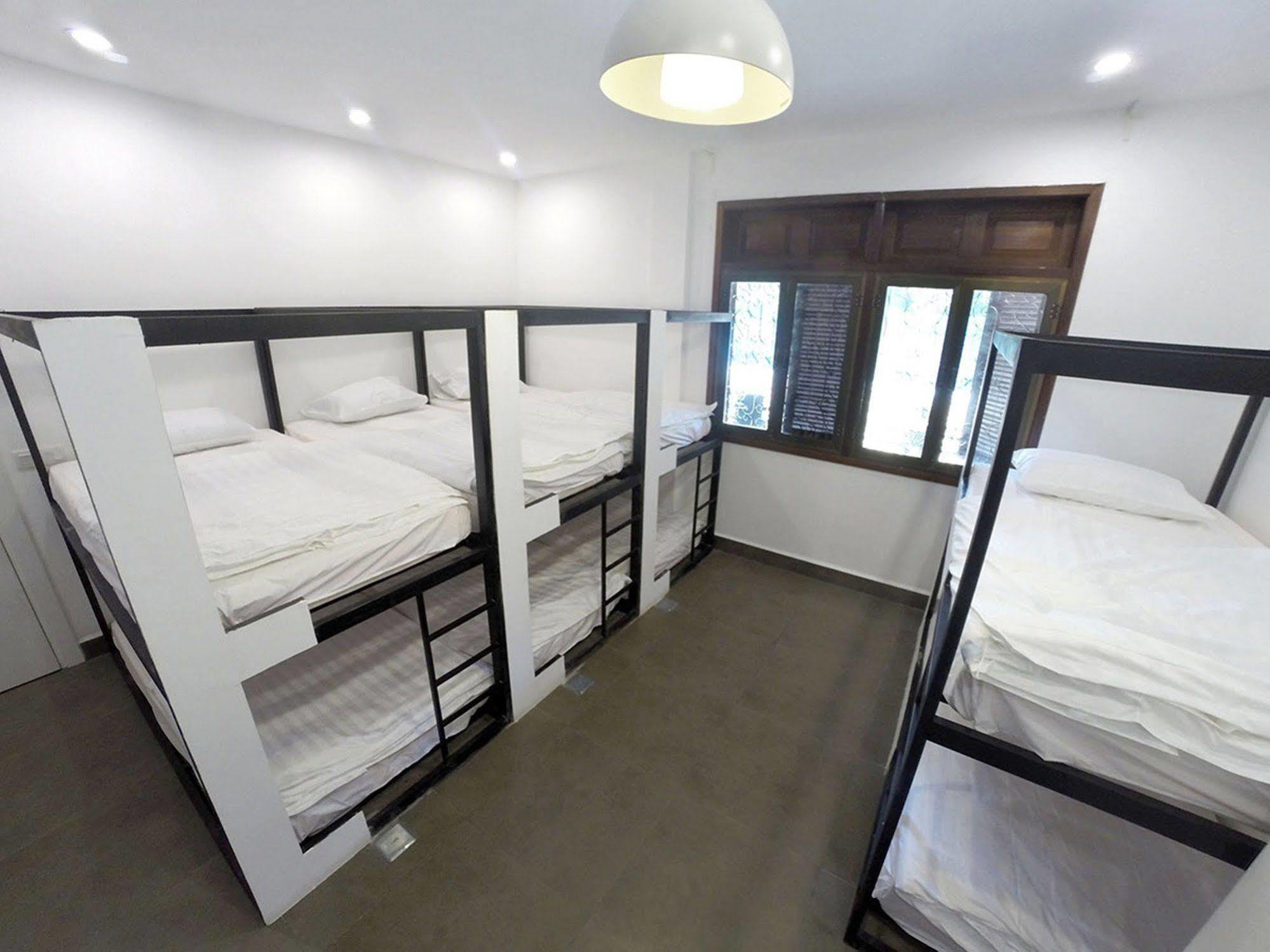 Aura Thematic Hostel Phnom Penh Eksteriør bilde