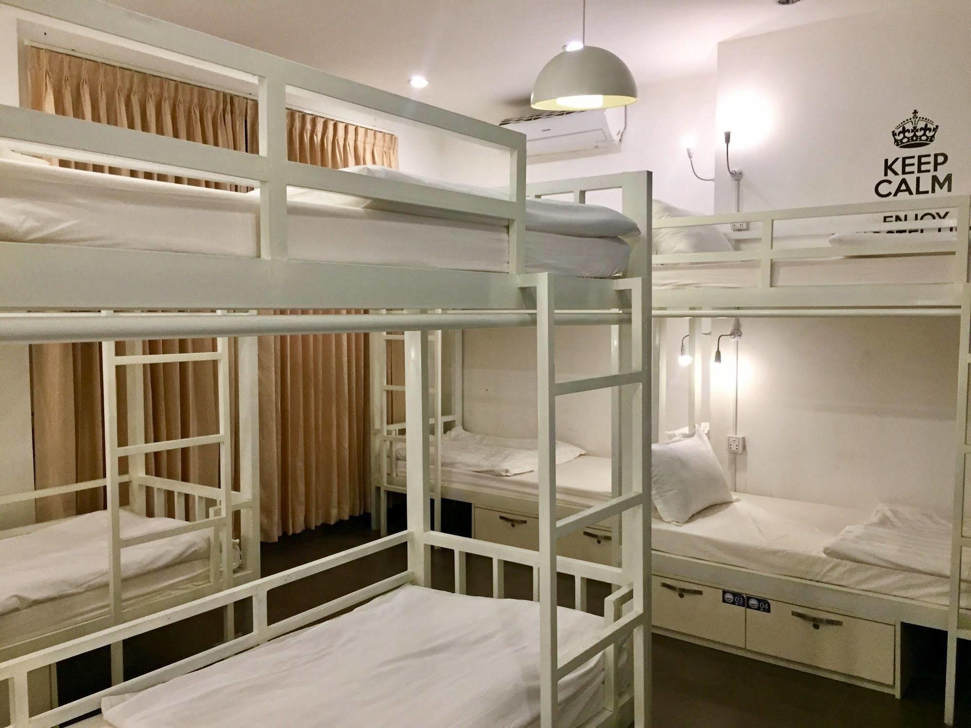Aura Thematic Hostel Phnom Penh Eksteriør bilde